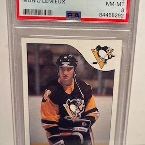 Mario Lemieux PSA 8 1985 Topps Rookie Card Graded Encased! image 1