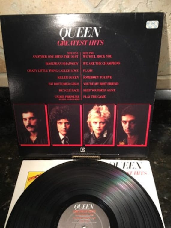 Queen greatest Hits 1981 Vintage Vinyl LP Record Elektra Near Mint  Condition Free Shipping 