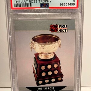 1990 Pro Set &quot;Art Ross Trophy&quot; Wayne Gretzky PSA 9 Mint Graded Encased