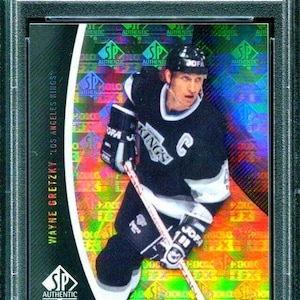 2010 SP Authentic Wayne Gretzky FX-1 Holoview Rare - PSA 10 - Graded Encased
