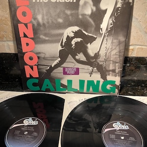 The Clash &quot;London Calling&quot; - Rare Vintage Vinyl Record LP - EX Condition - Free S/H!