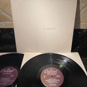 The Beatles &quot;White Album&quot; 2 LP Vinyl Record Excellent Vintage Pressing - John Lennon Paul McCartney George Harrison Ringo Starr
