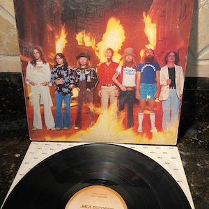 Lynyrd Skynyrd Band~&quot;Street Survivors&quot;~1977 MCA Records Vinyl LP EX - Free Shipping