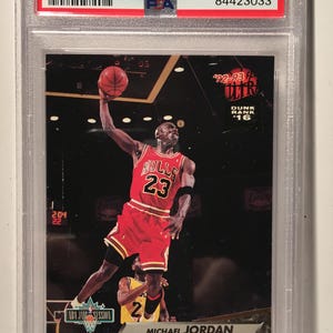1992 Ultra MICHAEL JORDAN Chicago Bulls #26 PSA 9 Mint Hall of Famer Dunking!