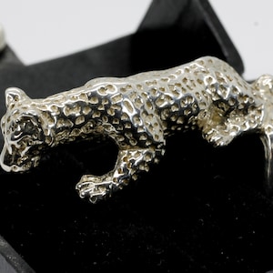Silver Jaguar Ring made in 925 Sterling Silver for long finger, Jaguar lover ring for her, wild large cat jewelry gift, africa safari gift