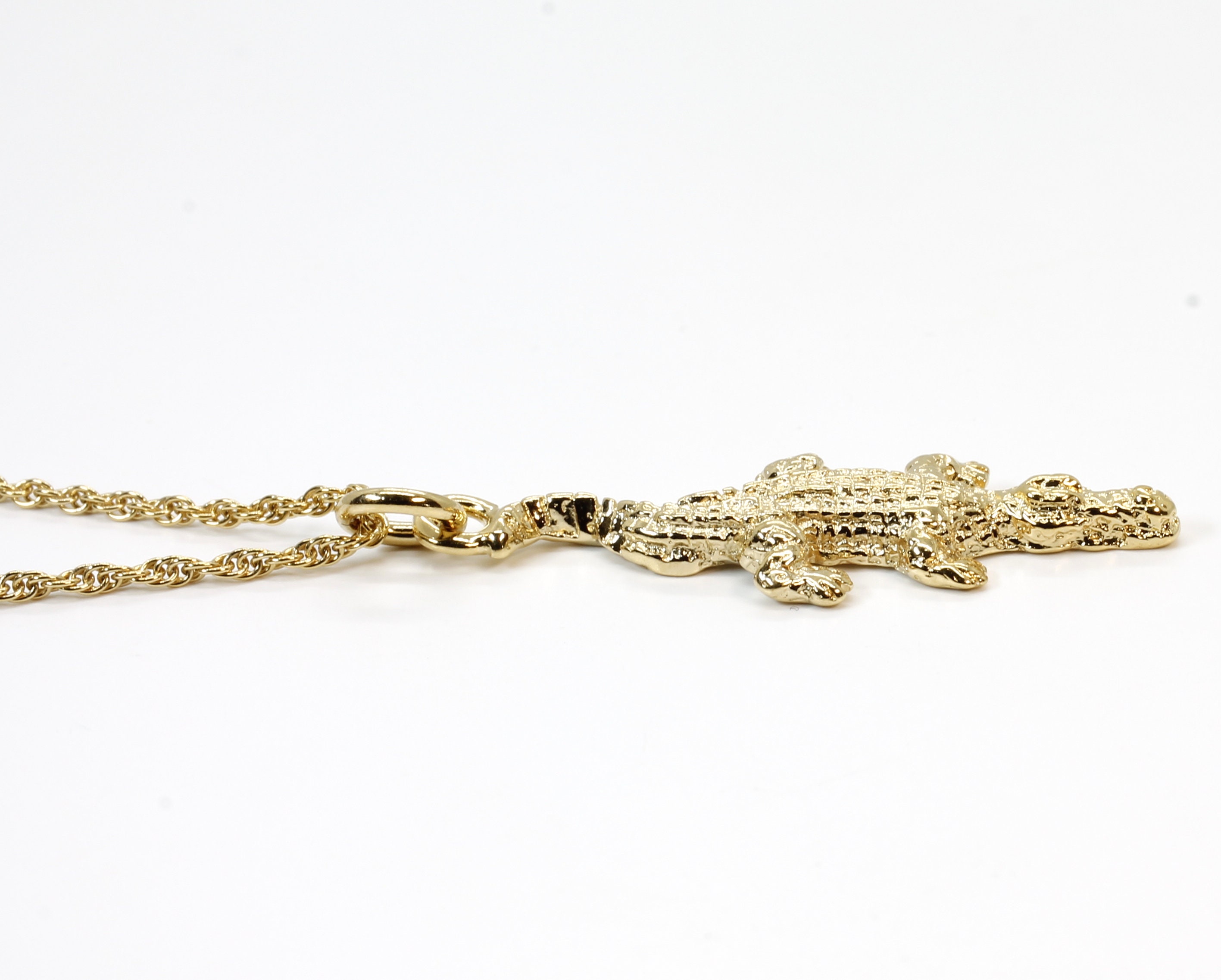 Gold alligator necklace best sale