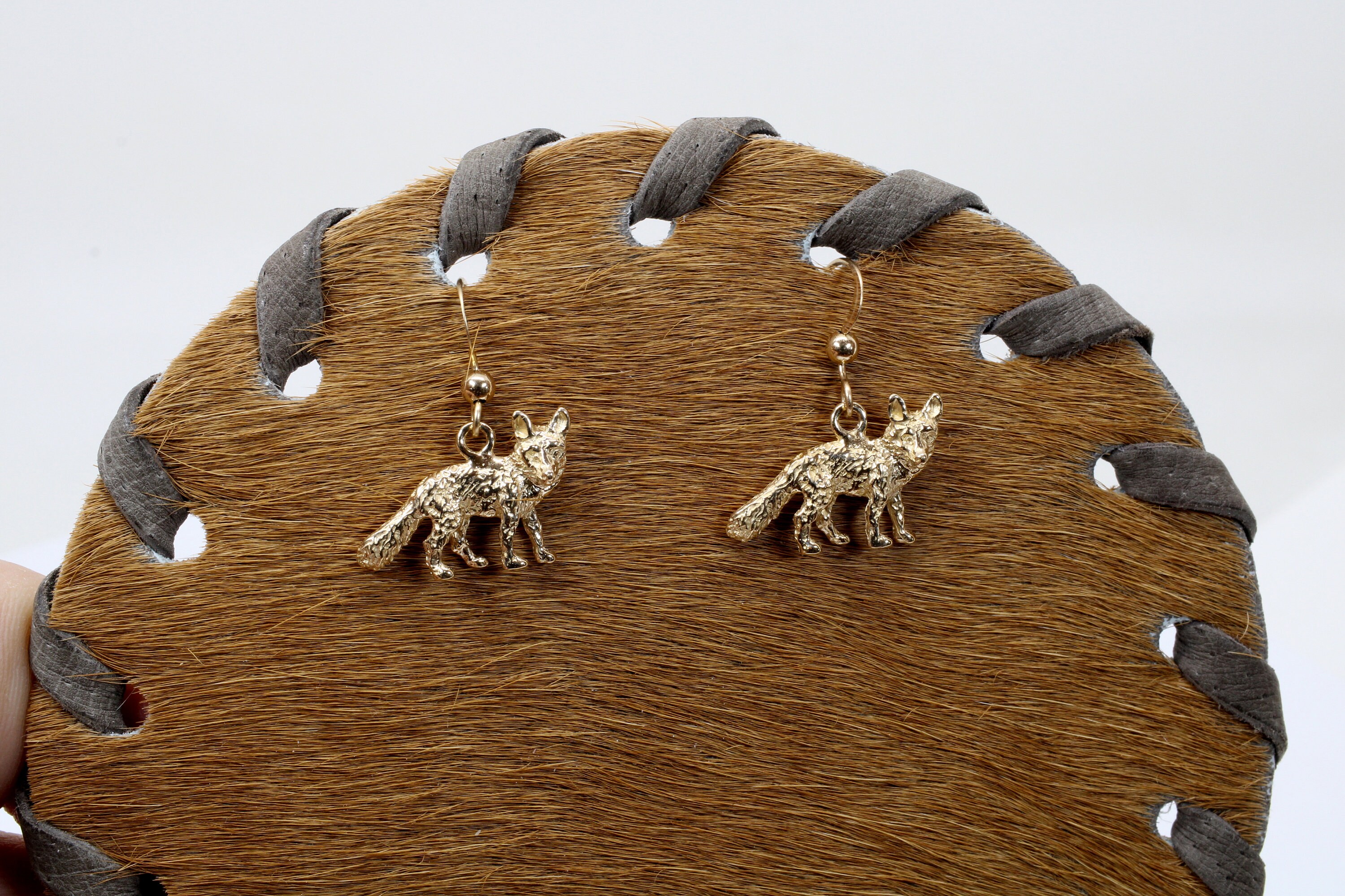 Adorable Acrylic Fox Earrings With Heart - Cute Animal Dangle Earrings For Women, Fun Gift