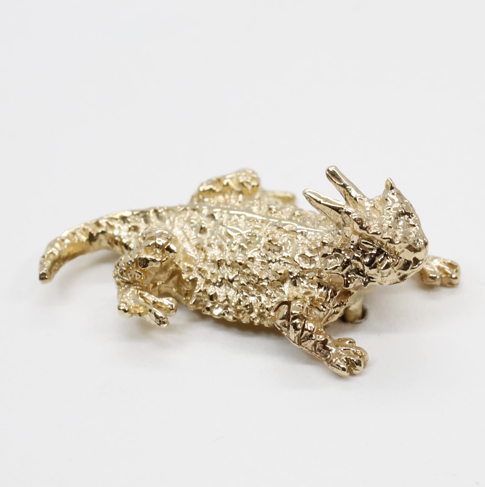 14kt Solid Gold Horned Frog Tie Tack Pin: Hand Carved Lapel Pin - Etsy
