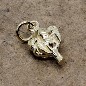Baumwolljubiläumsgeschenk, 2 Jahre Zweites Jahrestagsgeschenk für sie, kleiner 14kt Gold-Vermeil-Baumwollboll-Anhänger für ihr Armband
