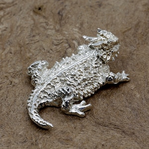 Silver Horned Frog Pin or Tie Tack,925 Sterling Silver Horned toad lizard tie tack for man, Texas Horned toad gift for him or her