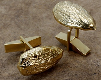 Gemelos de almendra de oro vermeil: regalo de un productor de California. Todos los metales preciosos.