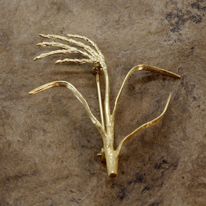 Gold Rice Stalk Brooch in  14kt Gold Vermeil in Large Size, Rice Brooch for rice farmers wife, Rice association gift for her, rice grower