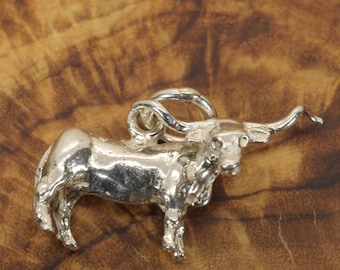 Texas Longhorn Charm made in 925 Sterling Silver: 3D Steer Jewelry