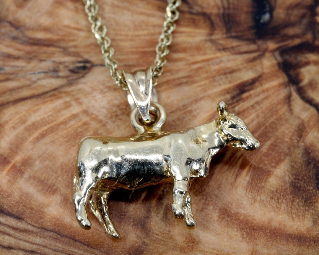 Gold Show Heifer Necklace for Woman, 14kt Solid Gold Heifer Necklace