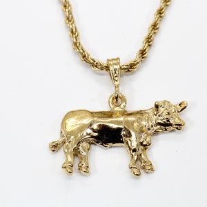 Large Prize Charolais Cow Necklace for Him or Her in 14kt Gold Vermeil, Cattle Rancher gift for man or wife, Hereford Cow Gift.