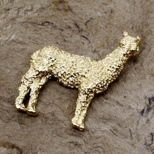 Alpaca Tie tack, 14kt Gold Vermeil Large Huacaya Alpaca Tie tack or lapel pin for man, Alpaca jewelry gift for him, Pin or Brooch for her