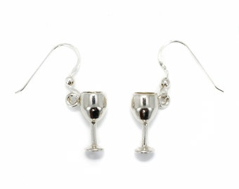 Wine Glass Earrings, 925 Sterling Silver Wine Glass Earrings, Gift mom, Wine Lover Gift, wine earring gift for wife, wine charm earrings