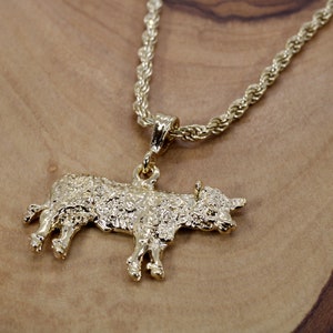 Large Hereford Show Cow Necklace for Him or Her in 14kt Gold Vermeil, Cattle Rancher gift for man or wife, Stock show cattle present