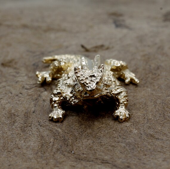 14kt Gold Horned Toad Pin: Hand Carved Lizard Tie Tack - Etsy