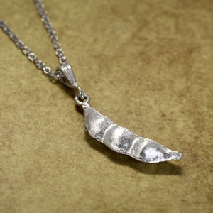 Silver Soybean Necklace, Soybean Jewelry,Soybean Pod Necklace,Soybean Gift for Mom, Soybean Association Gift for her Gift