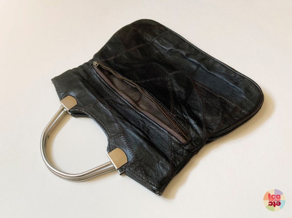 Vintage 1970s Leather Patchwork Foldover Handbag:… - image 6