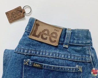 1982 Lee Riders Cropped Jeans, High Waist, Relaxed Tapered Legs, 100% Cotton, Zip Front, Bonus Leather Key Ring, Used Collectible, Vintage