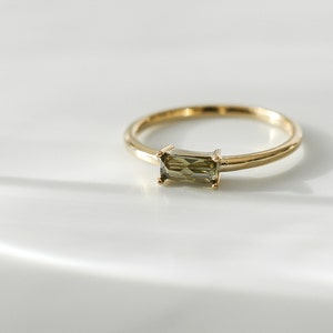 minimalist solitaire green stone ring , Tiny Baguette Crystal Ring, green cz ring, Simple Engagement Ring