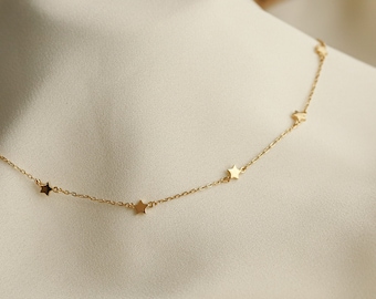 Collar con pequeñas ESTRELLAS de plata de ley y plata chapada en oro de 24k