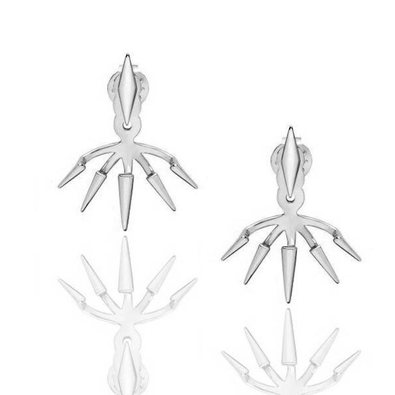 Ear jacket type earrings with spikes that peek out from behind, with triangles made of sterling silver Silver/Plata