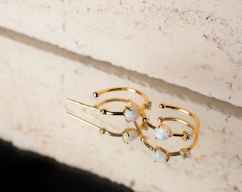 Hoop earrings with white opal stone and zirconia in 925 sterling silver and 18k gold plated
