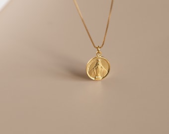 Necklace with miraculous virgin motif medal pendant made of sterling silver and 24k gold plated