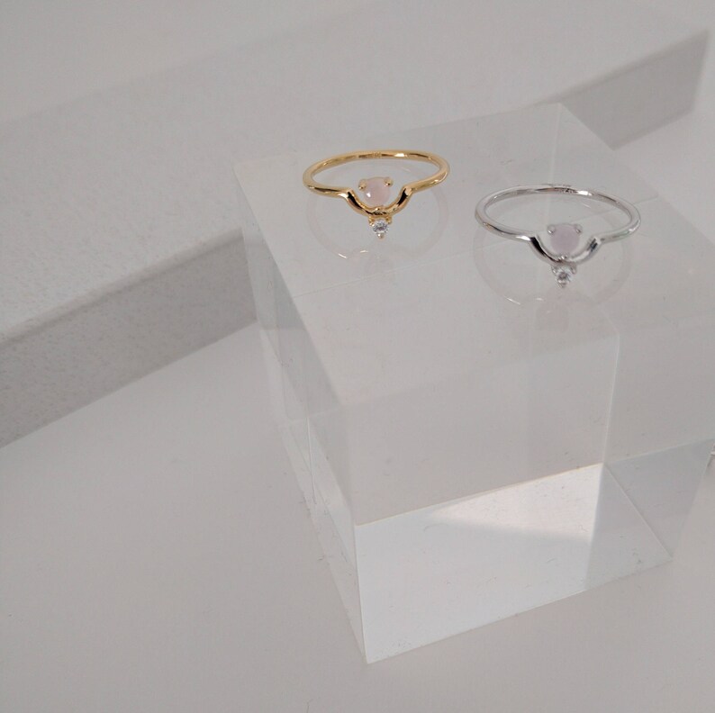 dainty ring bridesmaid wedding thank you gifts pink glass rose stone gold ring minimalist rings bridesmaid ring statement ring