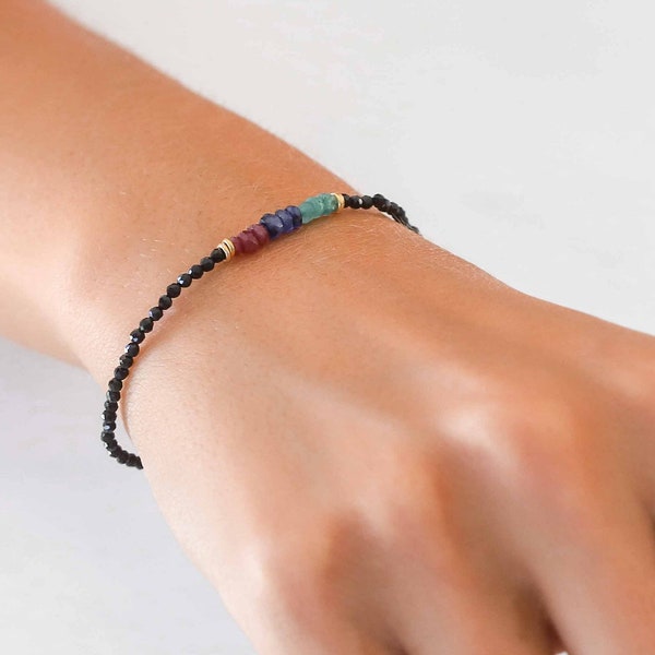 pulsera rubi zafiro y esmeralda