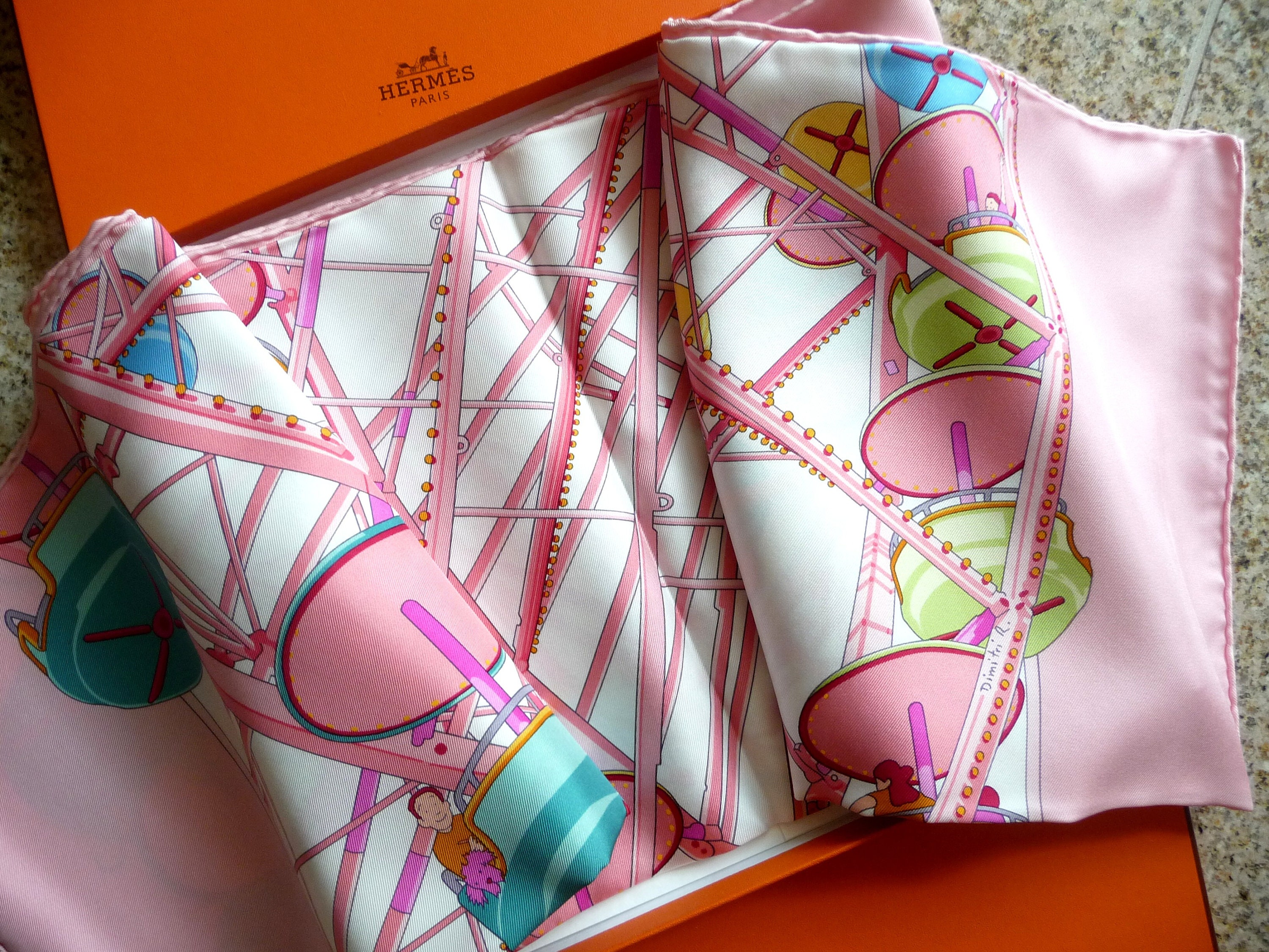 hermes-twilly-scarf-image-result-for-ways-to-use-the-belt-square-on-bag