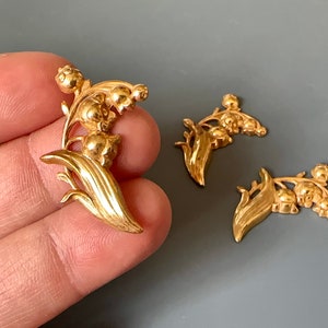 Beautiful vintage brass Lily in the valley flower stampings!