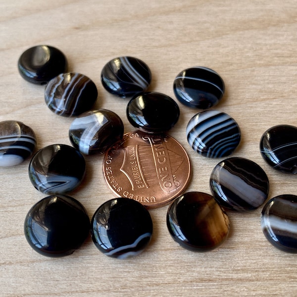 Beautiful Black banded agate beads! Lovely coin shape!