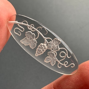 PRISTINE grapevine glass intaglio cabochons!!!  Sold per piece. SKU 01434