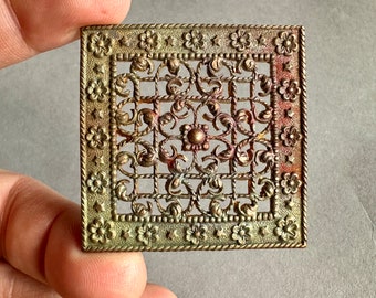 INCREDIBLE piece of vintage brass filigree! Exceptional in every way. From the Miriam Haskell estate.