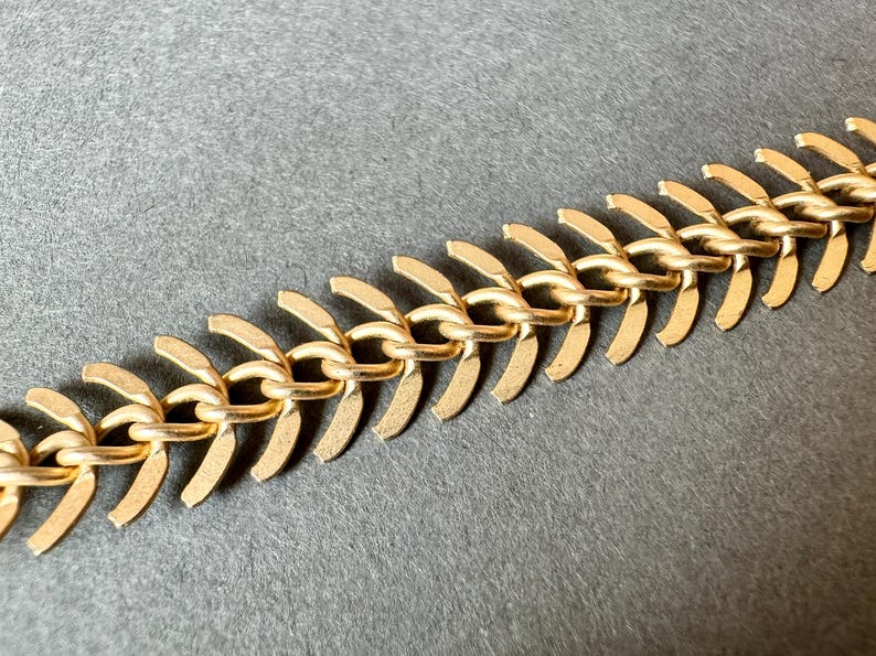 Funky R Gold Chain Funky Matte Gold Plated 'fishbone' Chain! Sold per YARD. SKU Chain621 ...