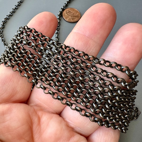 Very well made vintage Rolo (belcher) chain!