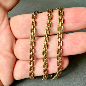 Pretty as a picture vintage solid brass panther chain! Sold per YARD. SKU chain536