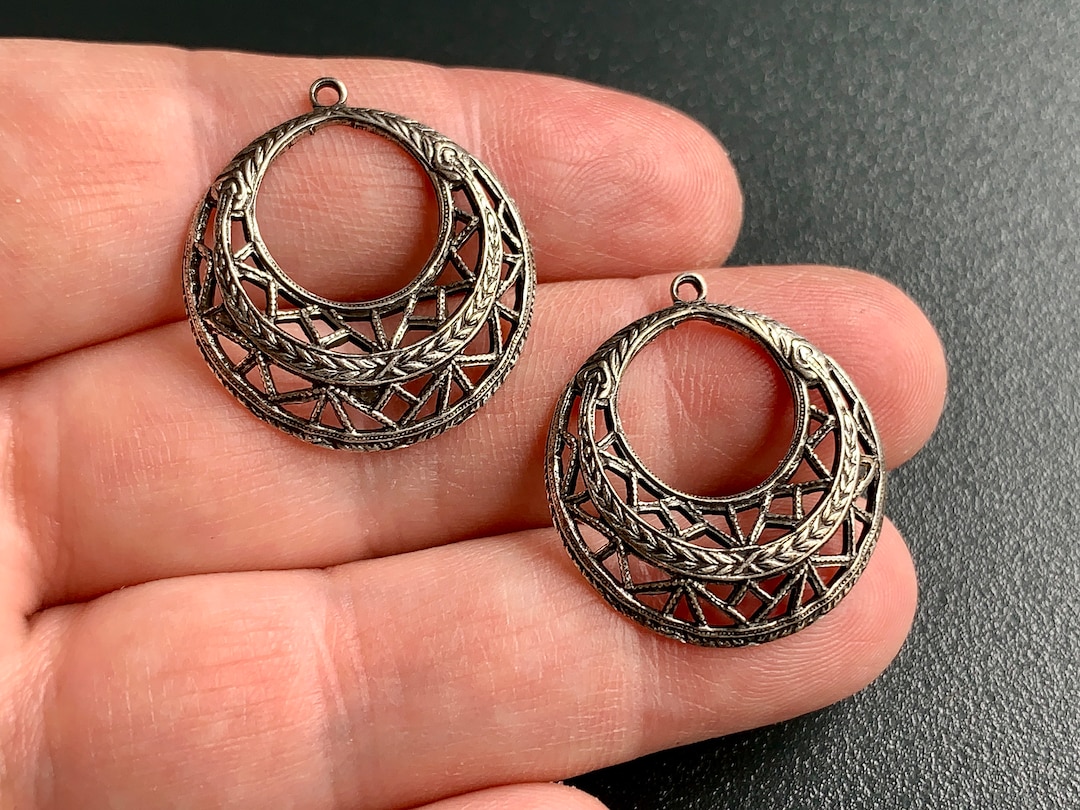 Splendidi orecchini gogo personalizzati in ottone placcato argento