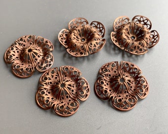 Gorgeous gingerbread patina on these vintage filigree pieces!