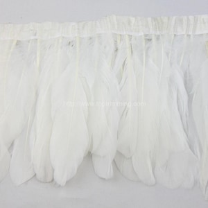 Duck duck goose White feather fringe (selling per yard)