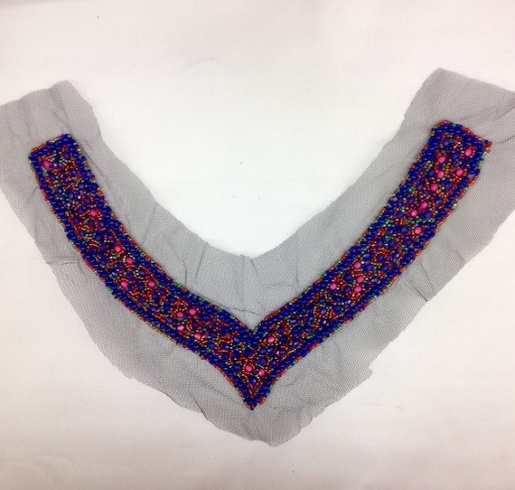 Heavy Beaded Collar V Neck Applique|Patch|Embroidered Collar|Beaded  Necklace|Sequins and Beads|Handsewn|Clothing Embellishment