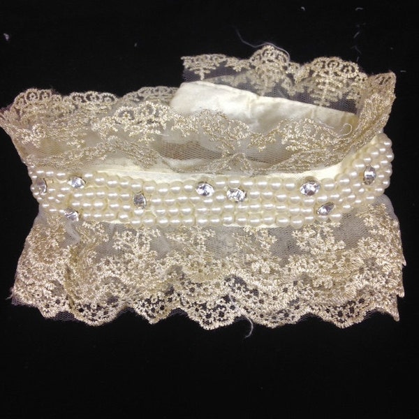Lace choker collar. Ivory lace with Crystal & Pearls