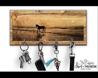 Key Hanger - Lone Horse With 4 hooks to hang keys, leads, etc...Free Shipping!