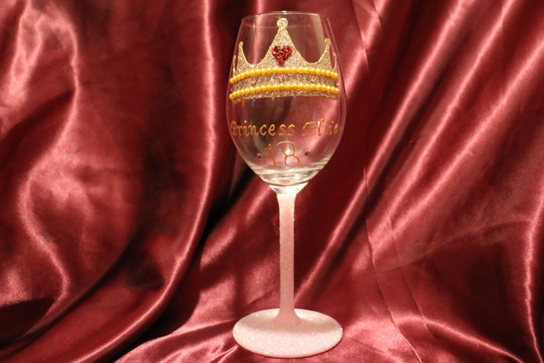 White wine glass with glitter crown/tiara design can be Etsy