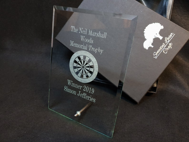 Personalised engraved Jade glass Dartboard Plaque Best engraving available all text can be changed to suit your requirements
