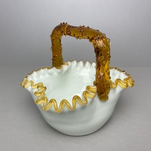 [美品]クリスタルガラス バスケット型装飾品 江戸切子 クリスタル グラス 万華鏡 木箱入り 瑠璃×アンバー 緑